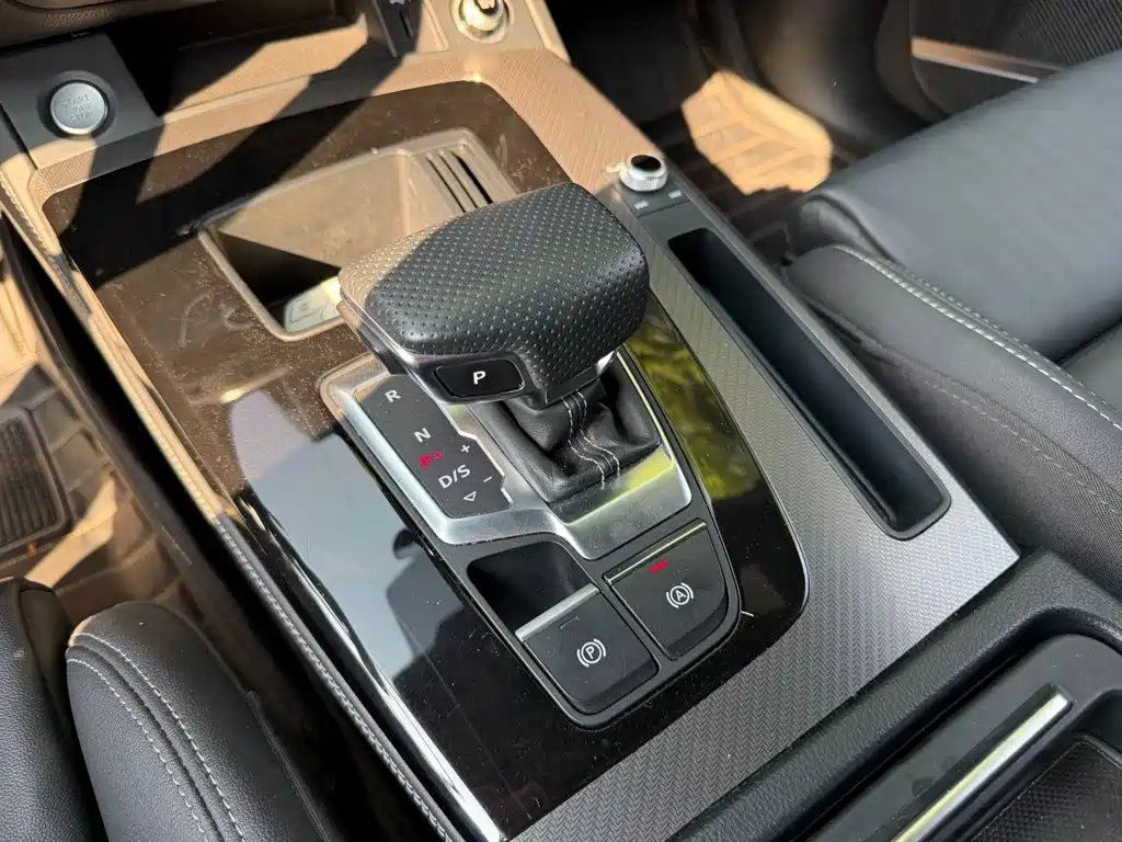 Audi Q5L — миниатюра 9