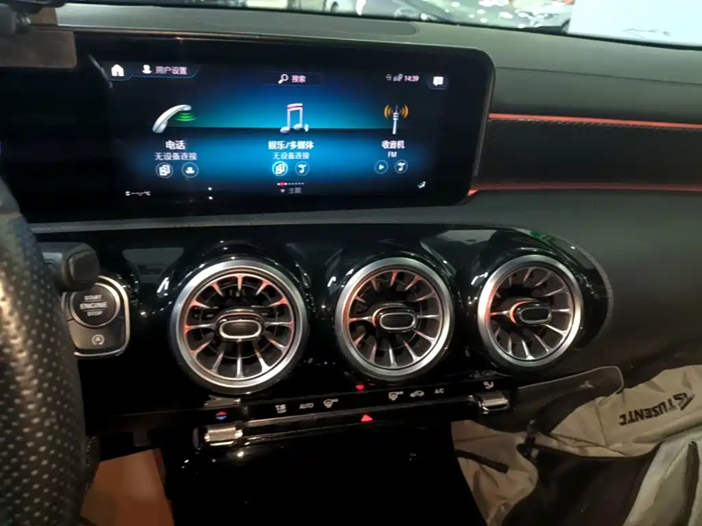 Mercedes-Benz A-Class — миниатюра 13