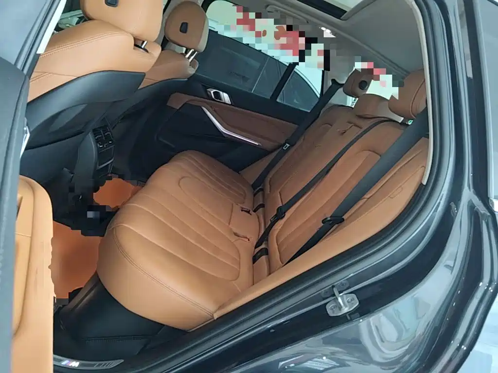 BMW X5 (Import) — миниатюра 17