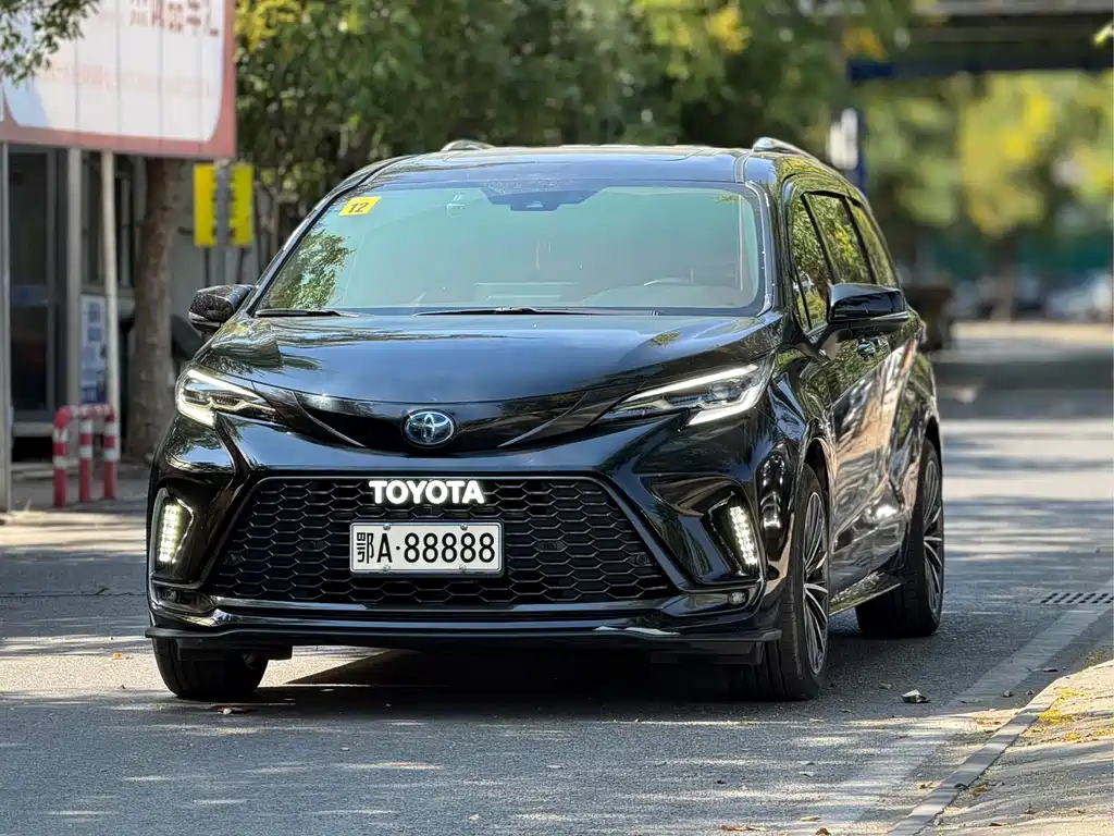 Toyota Granvia