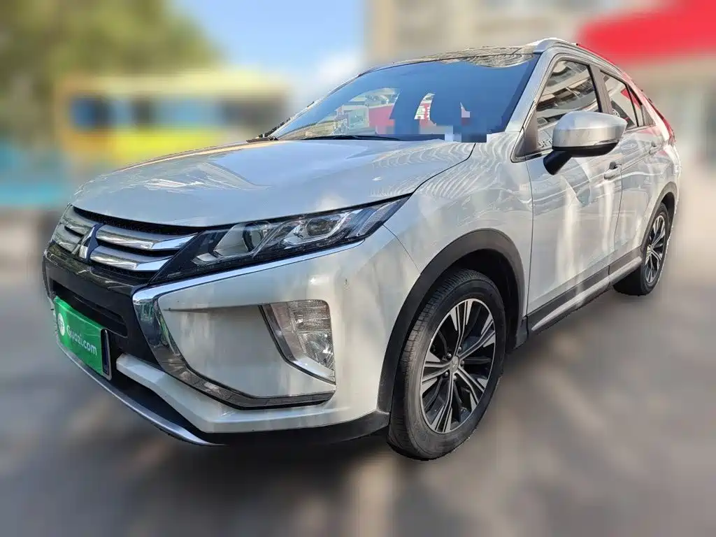Mitsubishi Eclipse Cross — миниатюра 2