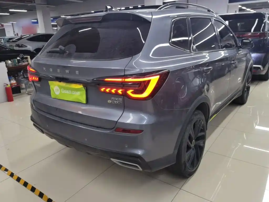 Roewe RX5 New Energy — миниатюра 7