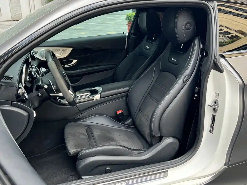 Mercedes-Benz C-Class AMG — миниатюра 4