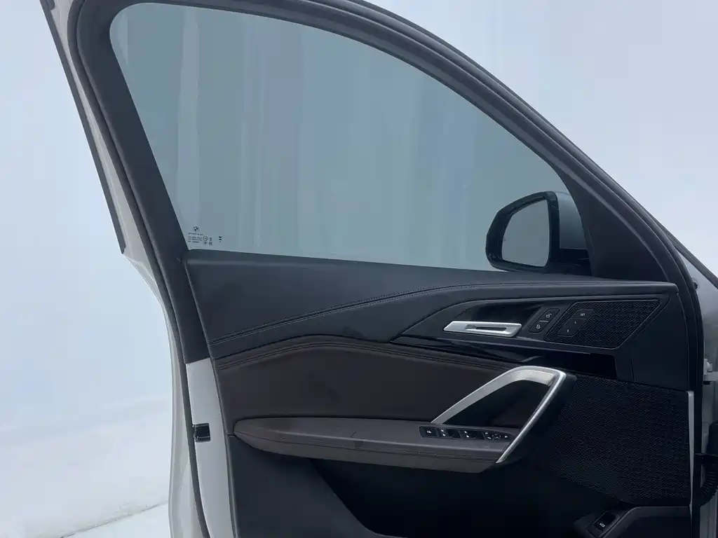 BMW X1 — миниатюра 17