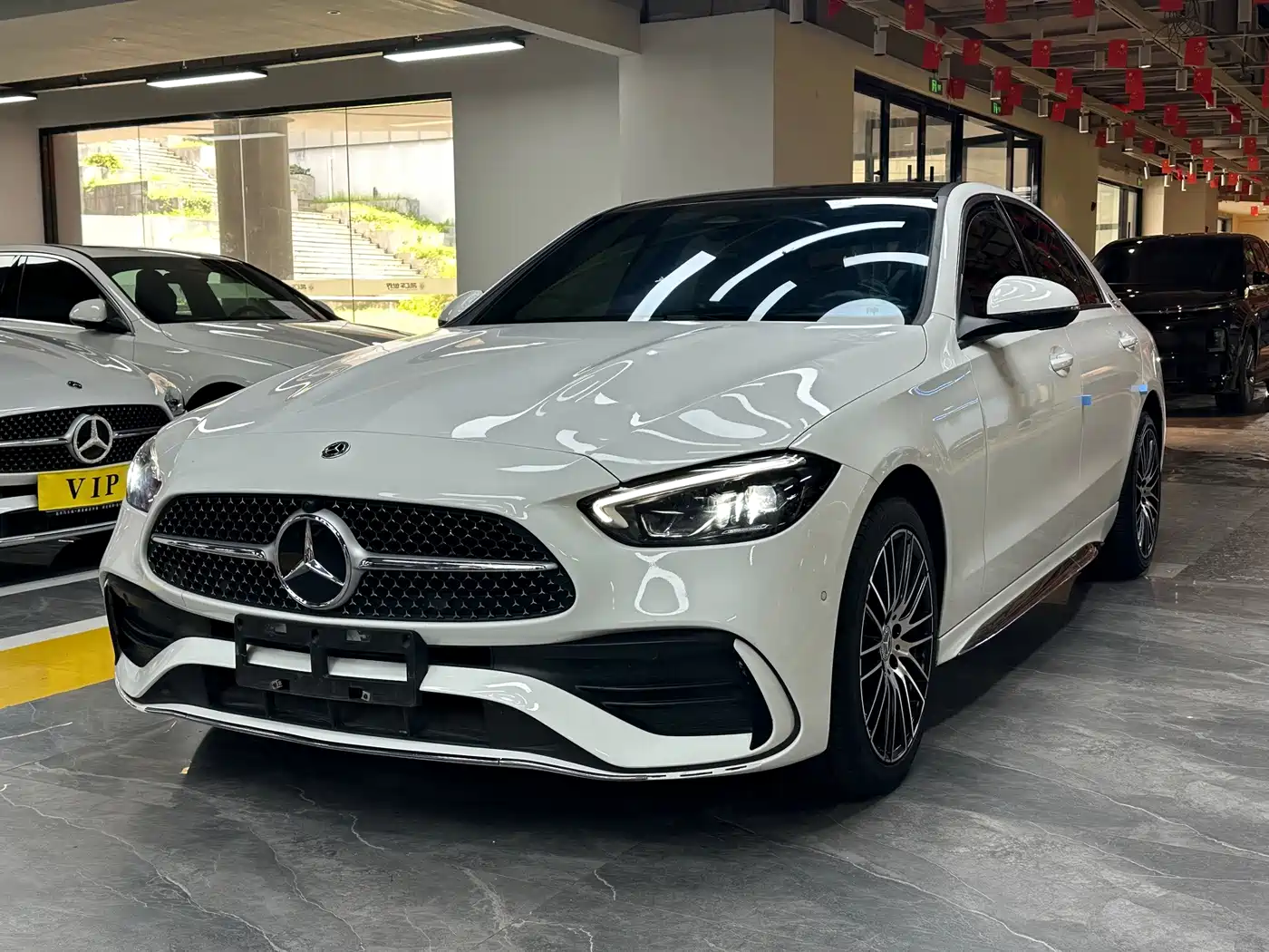 奔驰C级 2023款 C 260 L 运动版 2023