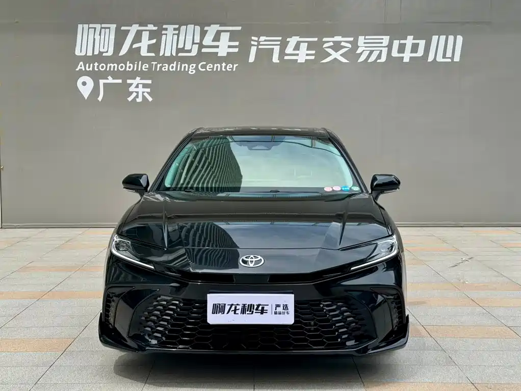 Toyota Camry 2026 2.0HSE Sport Lite
