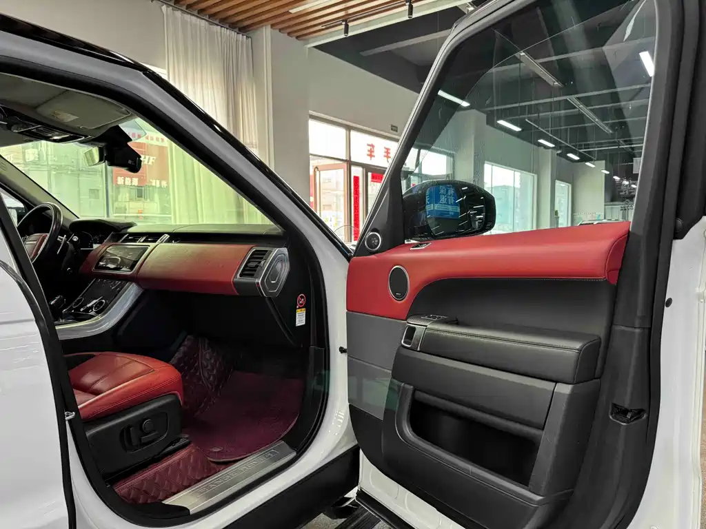 Land Rover Sport — миниатюра 9