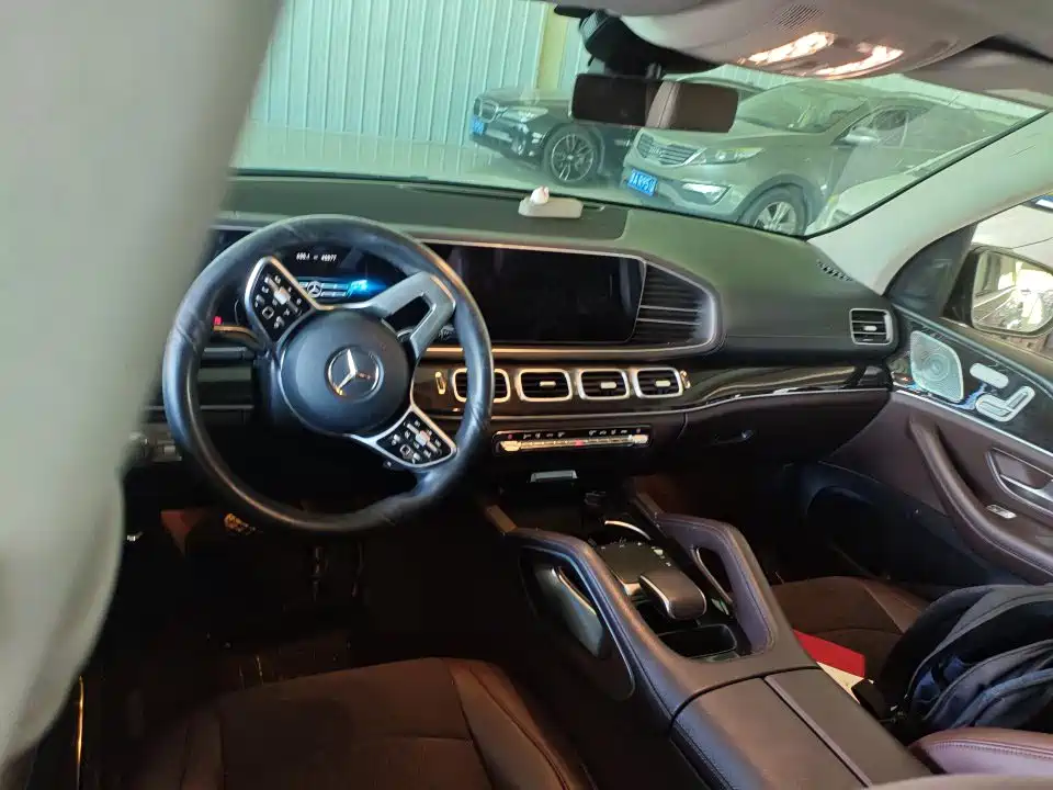 Mercedes-Benz GLE (Import) — миниатюра 7