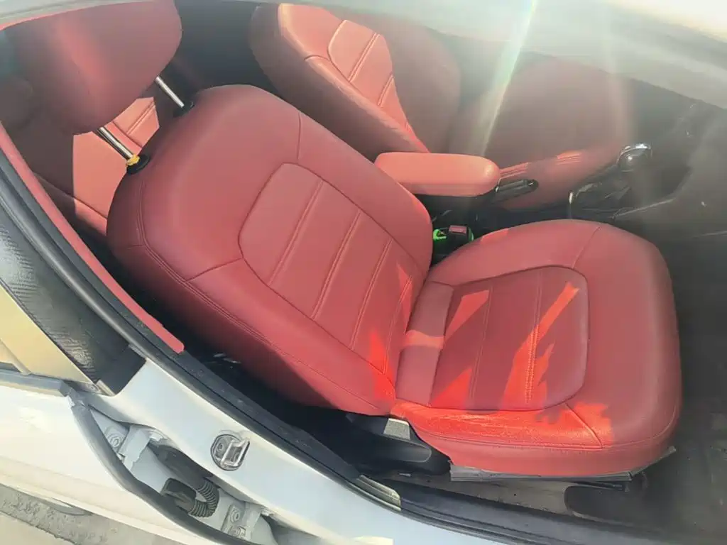 Volkswagen Jetta — миниатюра 25