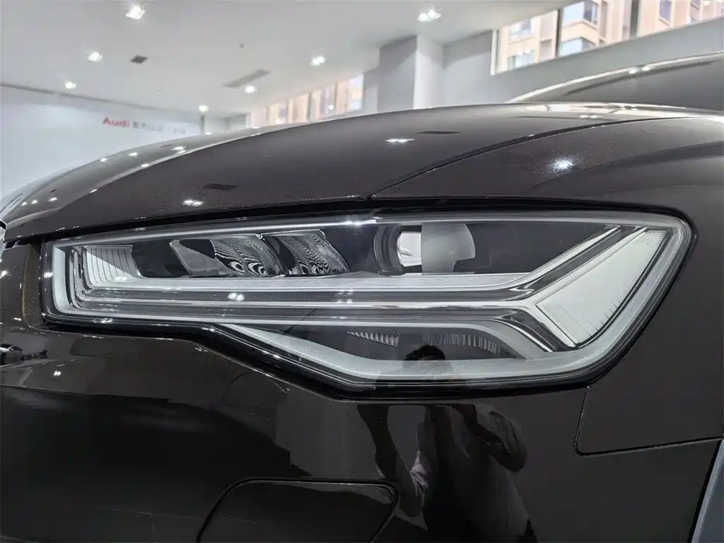 Audi A6 (Import) — миниатюра 12