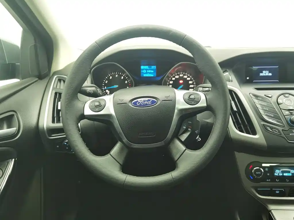 Ford Focus — миниатюра 11