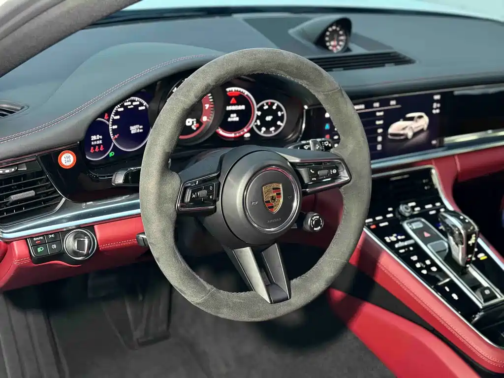 Porsche Panamera — миниатюра 13