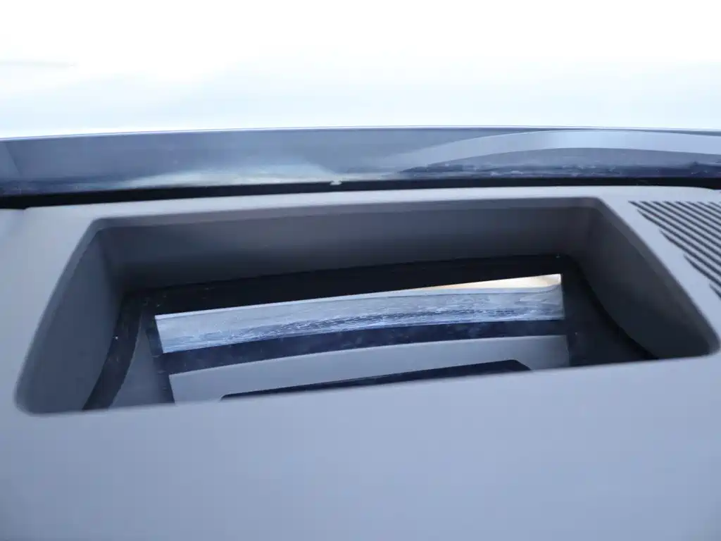 BMW 5 Series — миниатюра 24