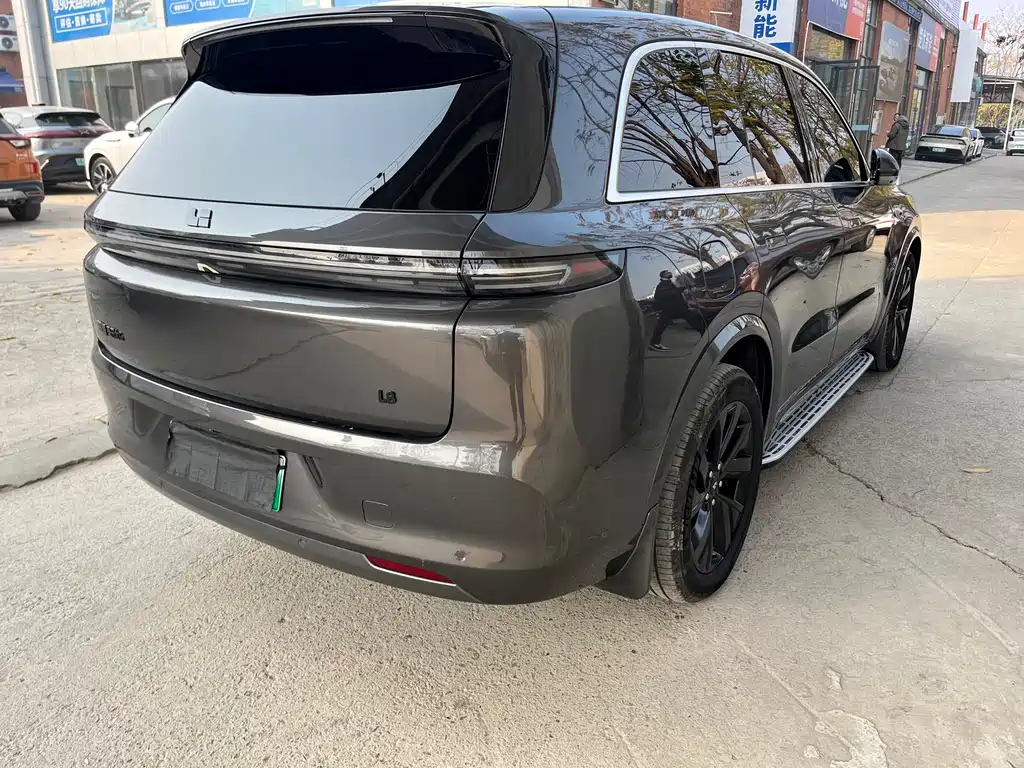 Li Auto IDEAL L8