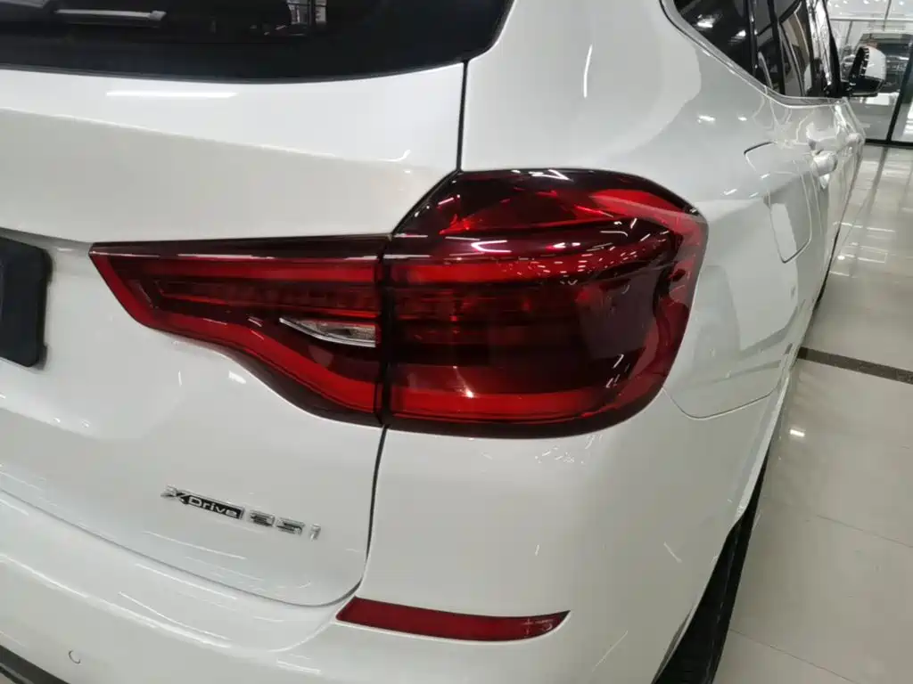 BMW X3 — миниатюра 8