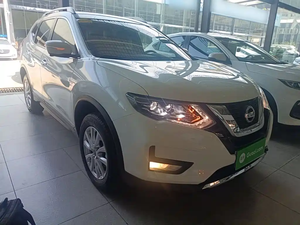 Nissan X-Trail — миниатюра 4