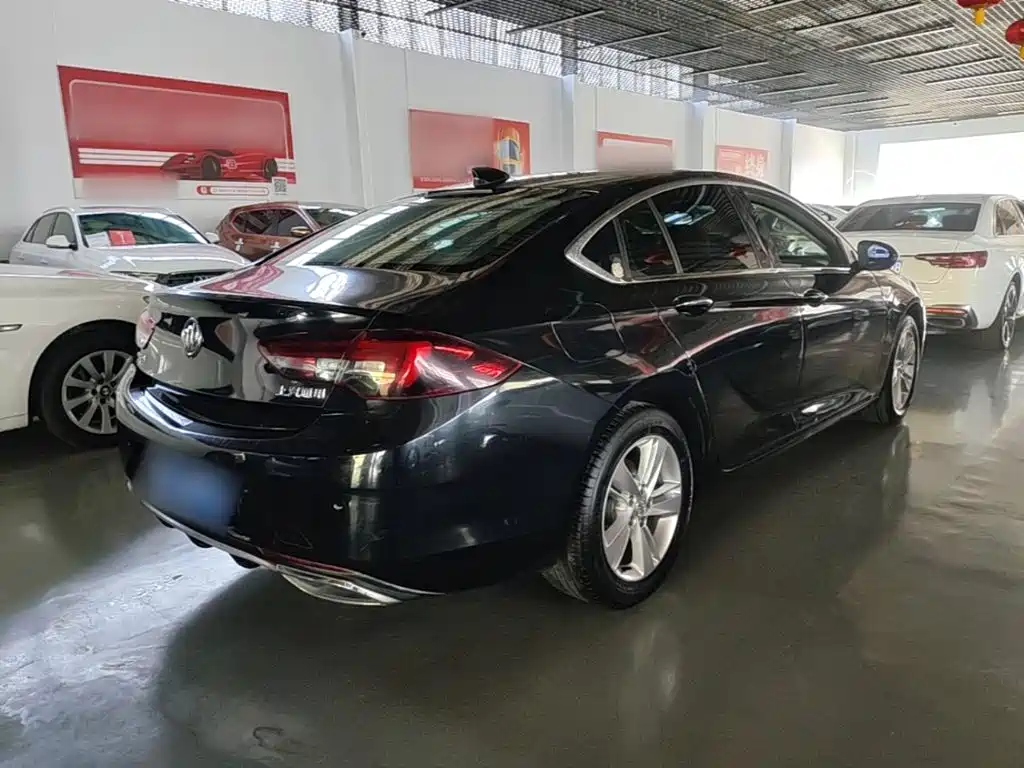 Buick Regal — миниатюра 7