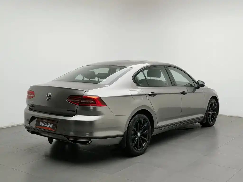 Volkswagen Magotan — миниатюра 2