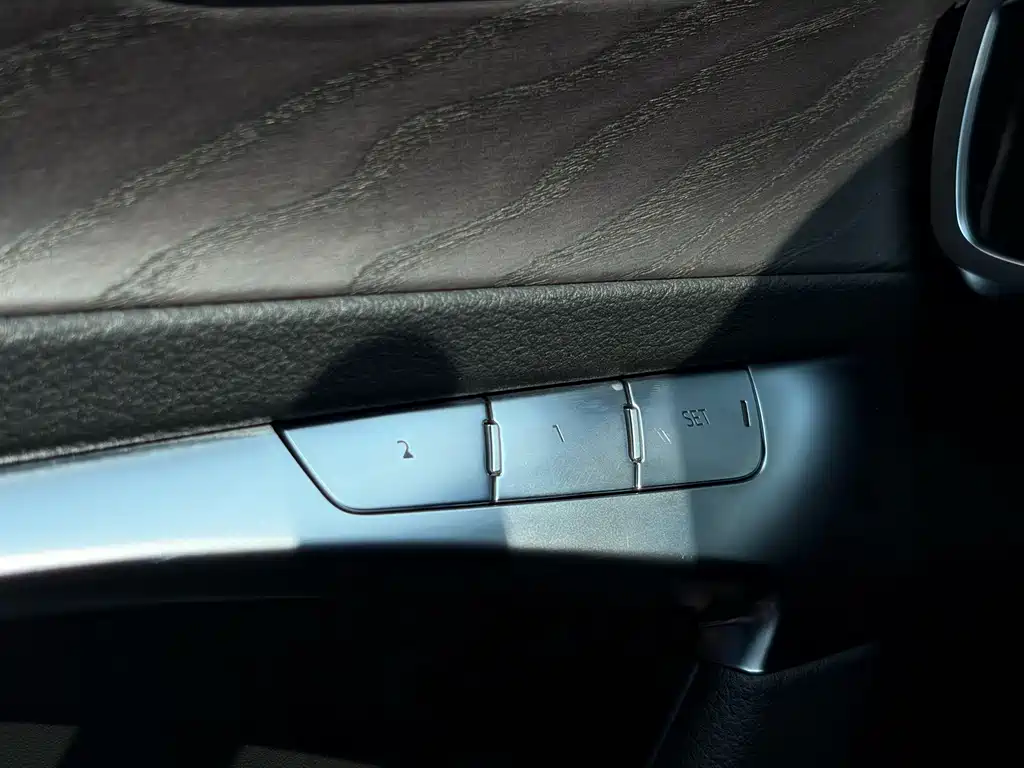 Audi A6L — миниатюра 17