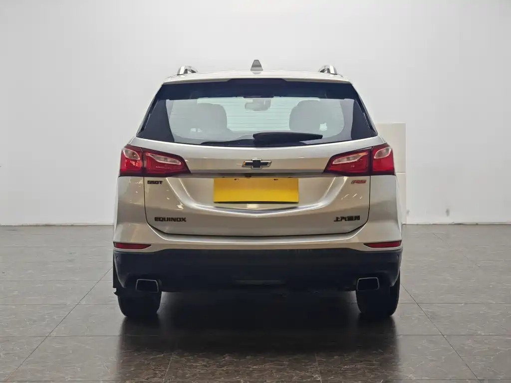 Chevrolet Equinox — миниатюра 6