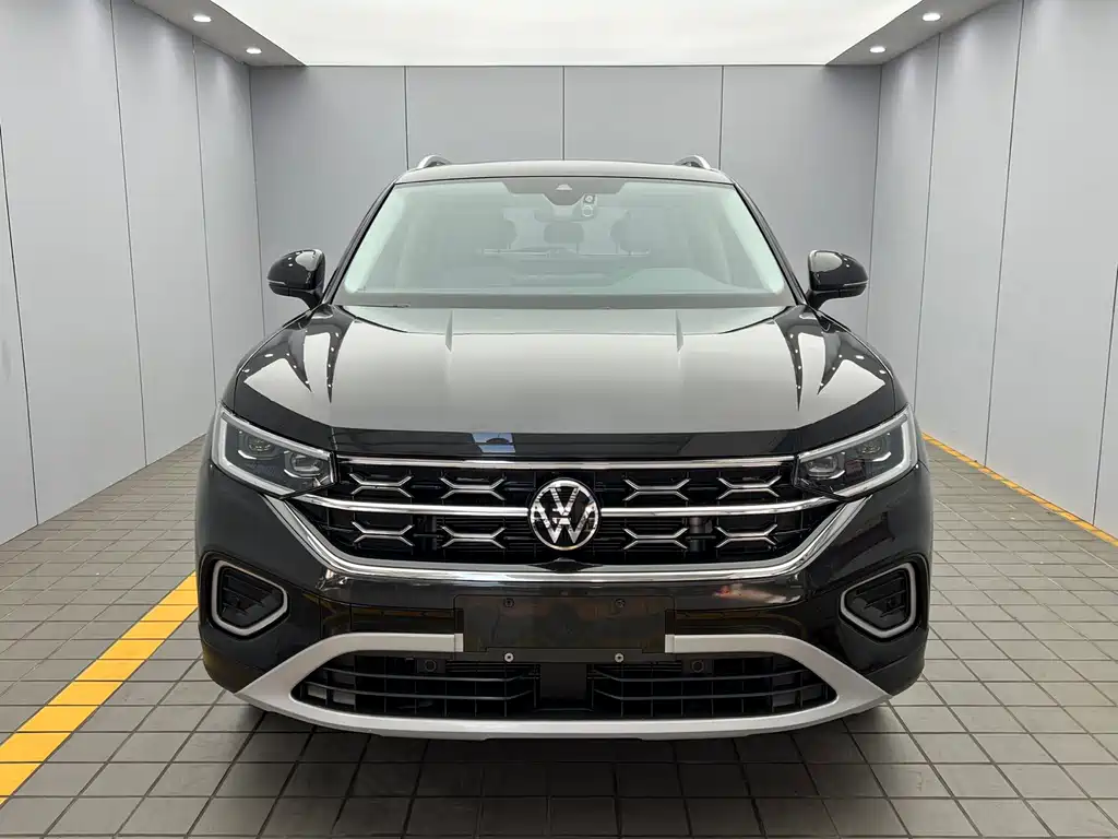 Volkswagen Tayron — миниатюра 2