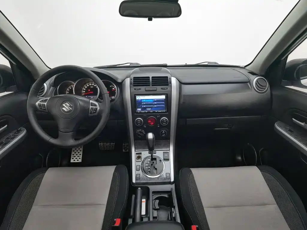 Suzuki Grand Vitara — миниатюра 5