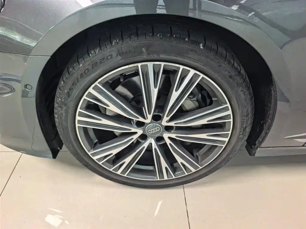 Audi A6L 2021 55 TFSI quattro Premium