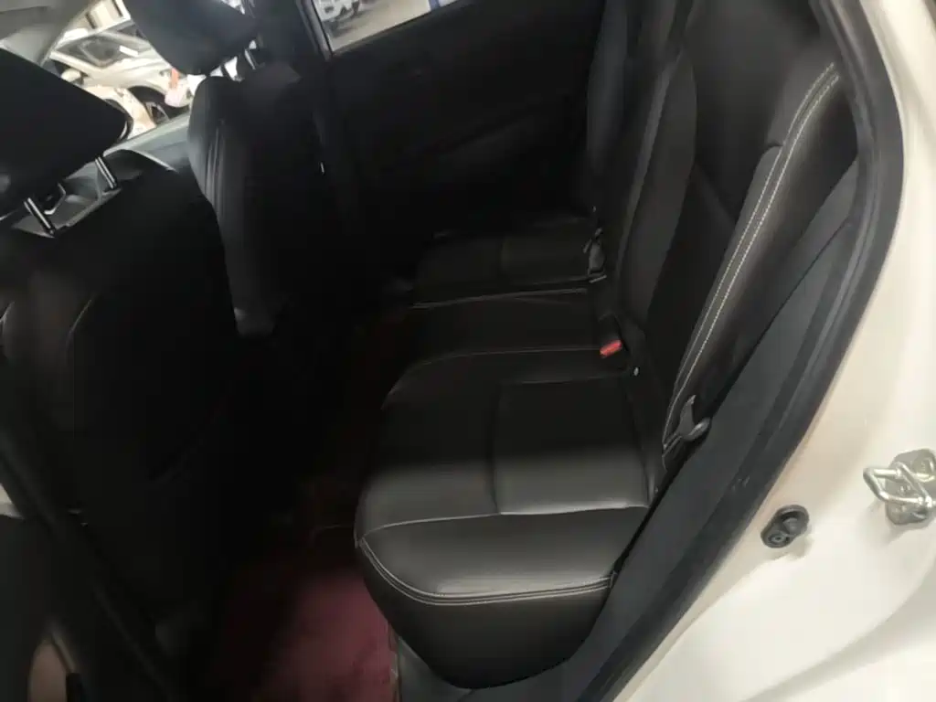 Toyota Frontlander — миниатюра 17