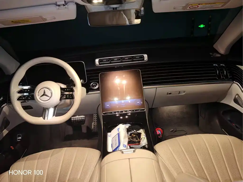 Mercedes-Benz S-Class — миниатюра 2