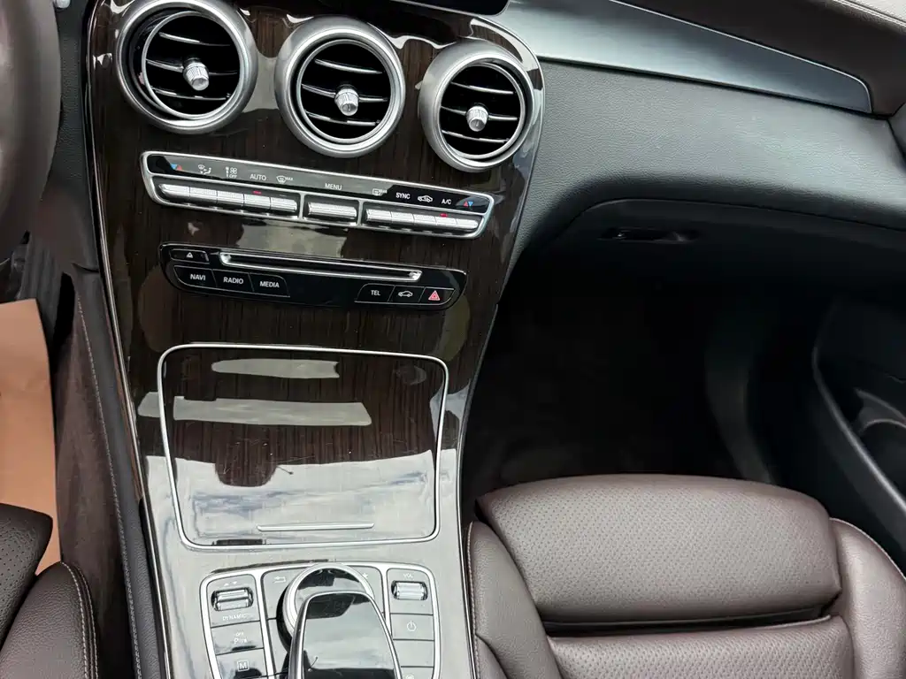 Mercedes-Benz GLC — миниатюра 26