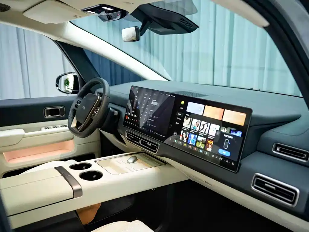 Li Auto Li MEGA — миниатюра 19