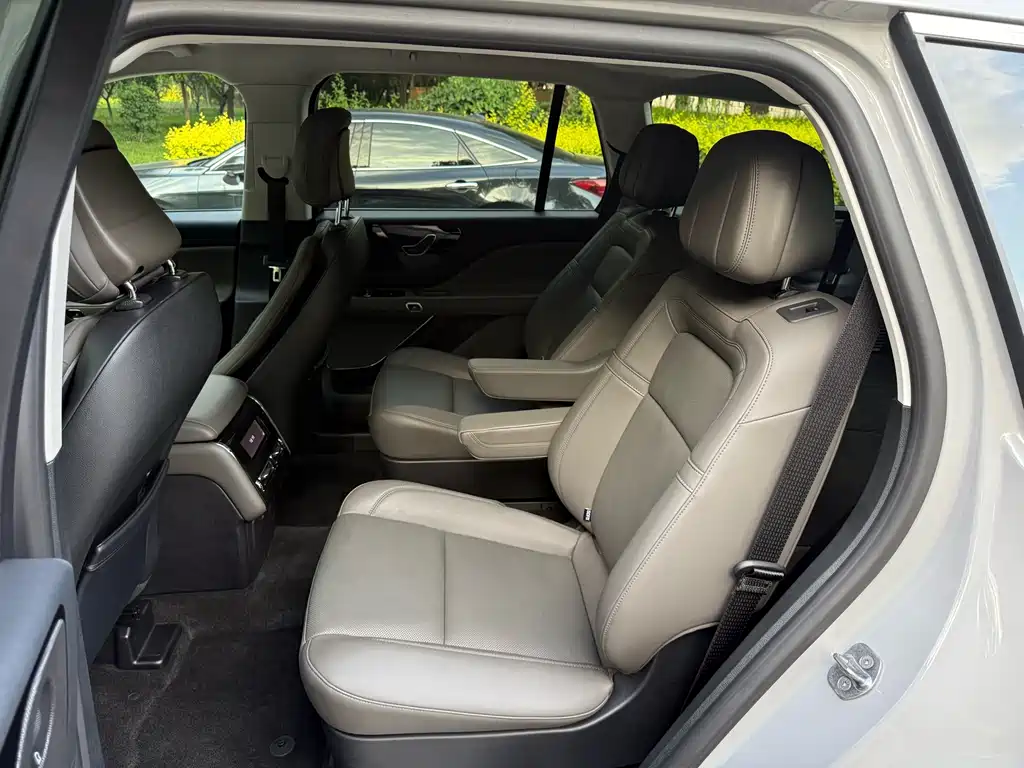 Lincoln Aviator 3.0T V6 4WD Elegant Edition 7-seat, фото 12