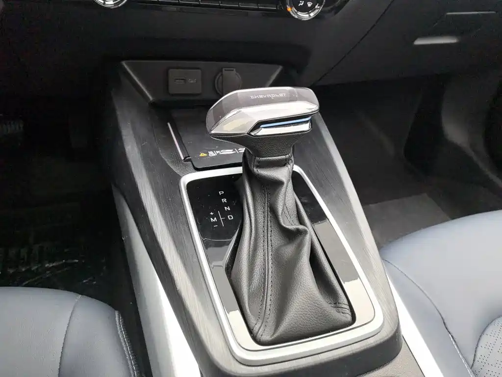 Chevrolet Monza — миниатюра 13