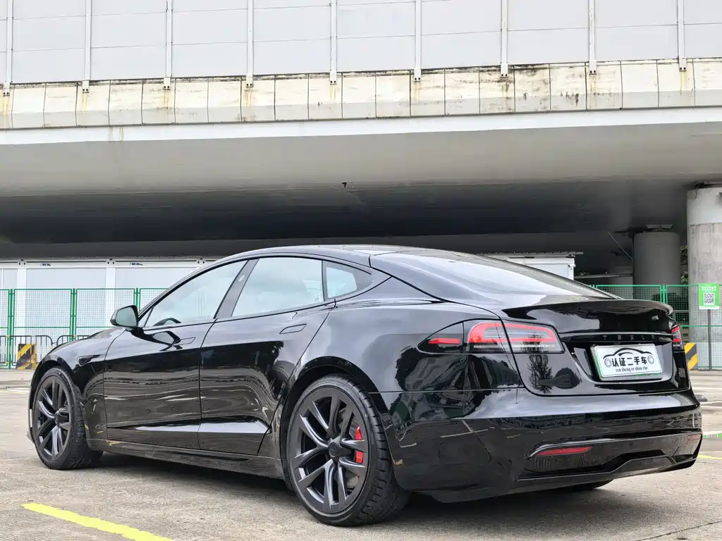 Tesla Model S 2023 Plaid
