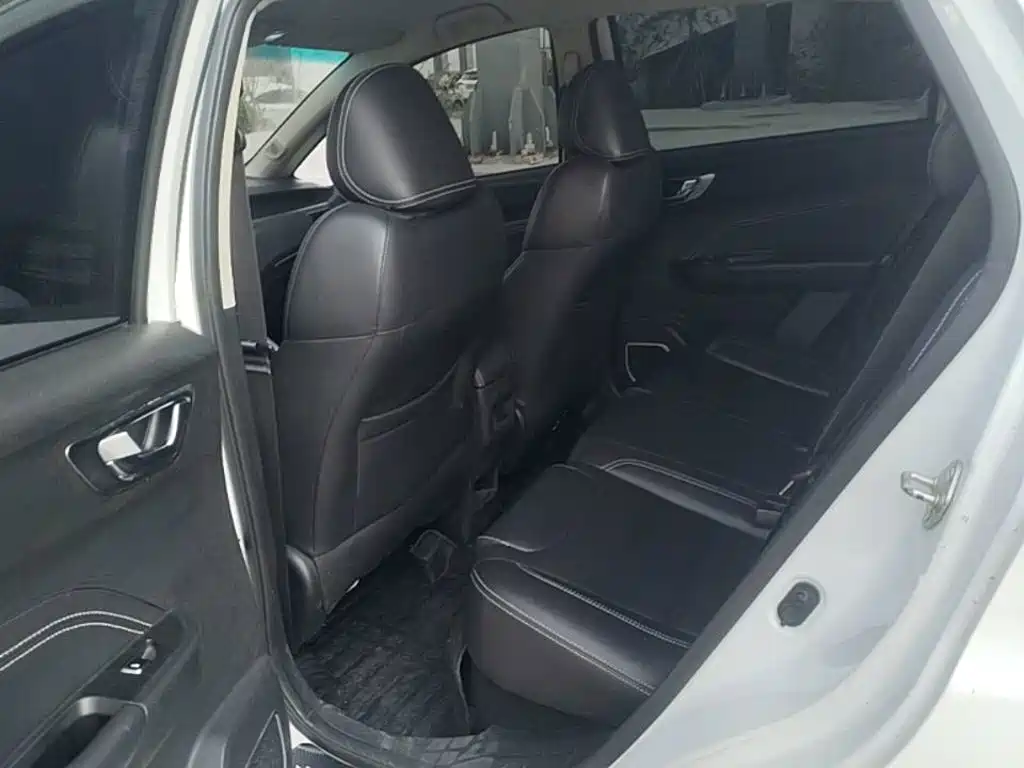 Geely Vision X3 — миниатюра 22