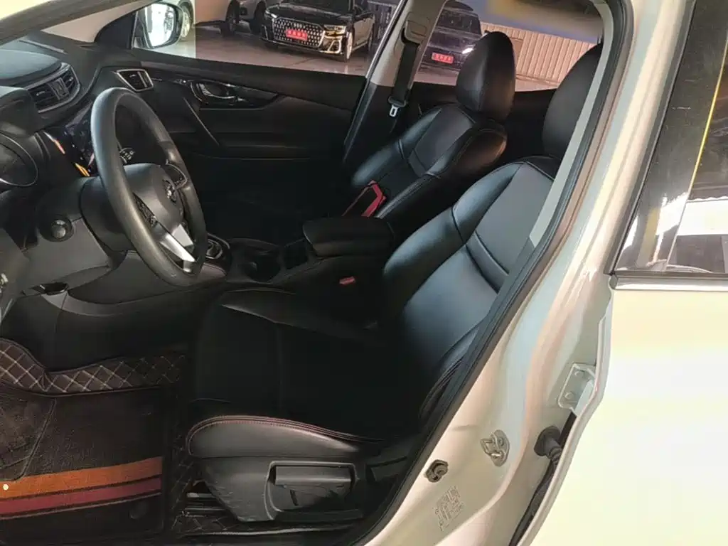 Nissan Qashqai — миниатюра 15