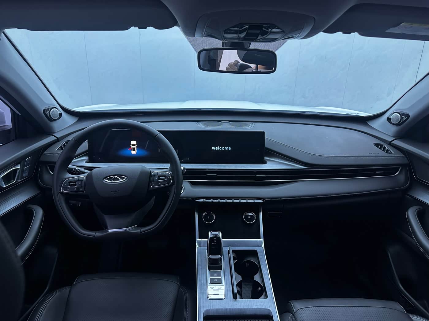 CHERY Tiggo 7 PLUS 1.5 л 2022 г. Белый, пробег 31000 км