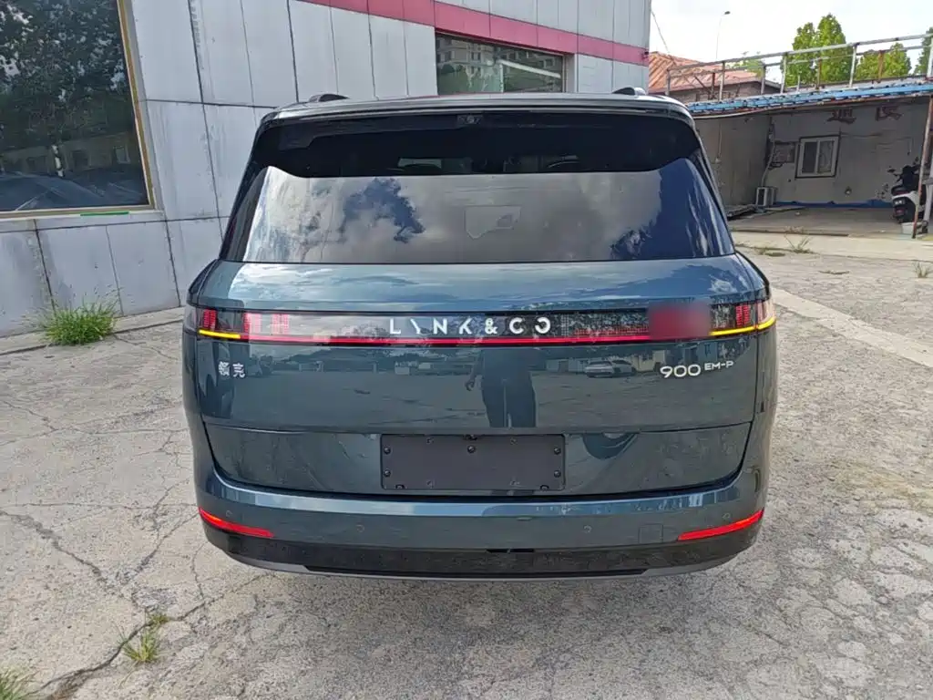 Lynk & Co Рука 900. — миниатюра 6