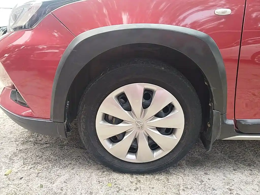 Toyota Yaris L — миниатюра 23