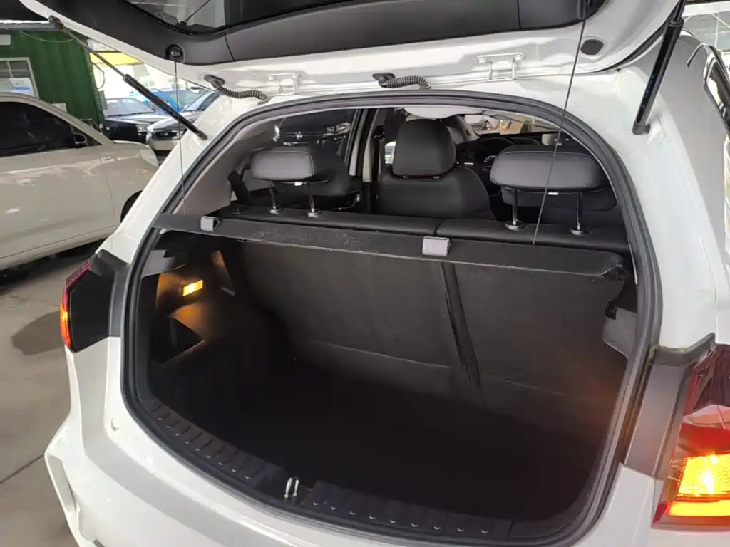 Geely Vision X3 — миниатюра 19
