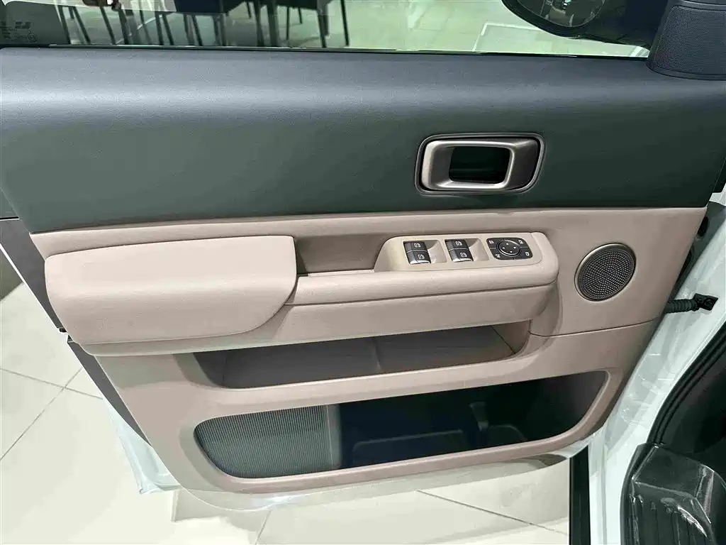Li Auto Li MEGA — миниатюра 6