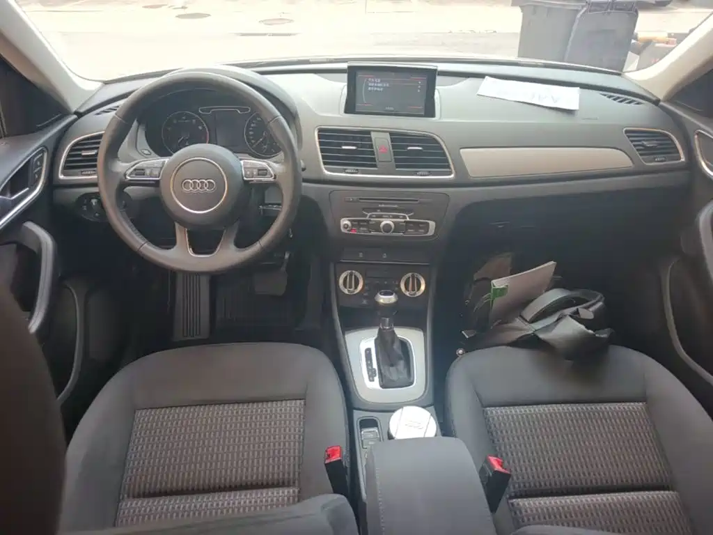 Audi Q3 — миниатюра 10