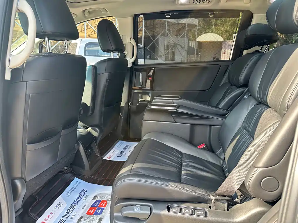 Honda Odyssey — миниатюра 9