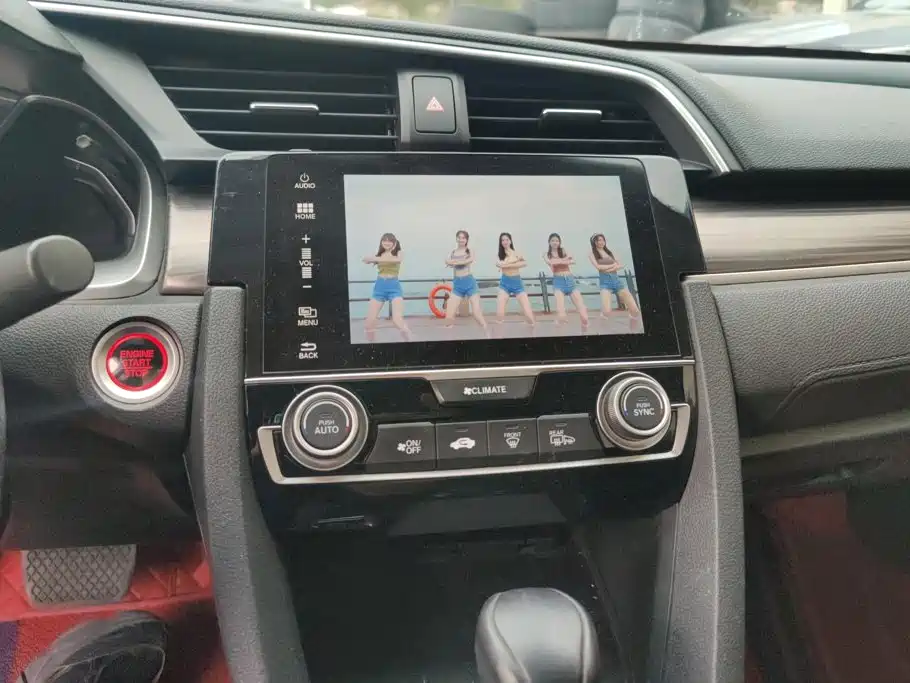 Honda Civic — миниатюра 13