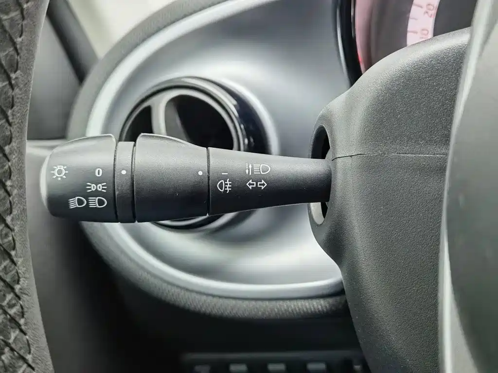 smart Smart Fortwo — миниатюра 21