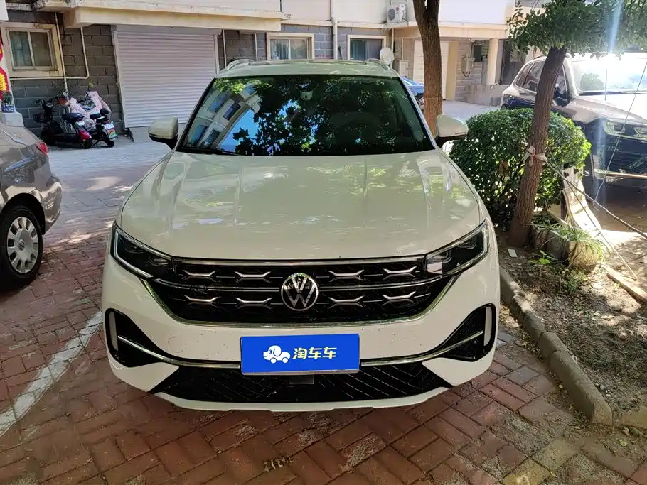 Volkswagen TayronX X 2023 330TSI Luxury