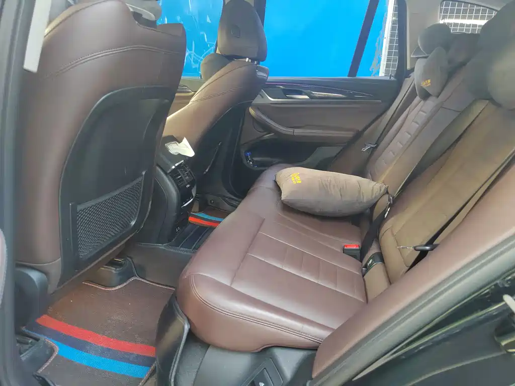 BMW X3 — миниатюра 6