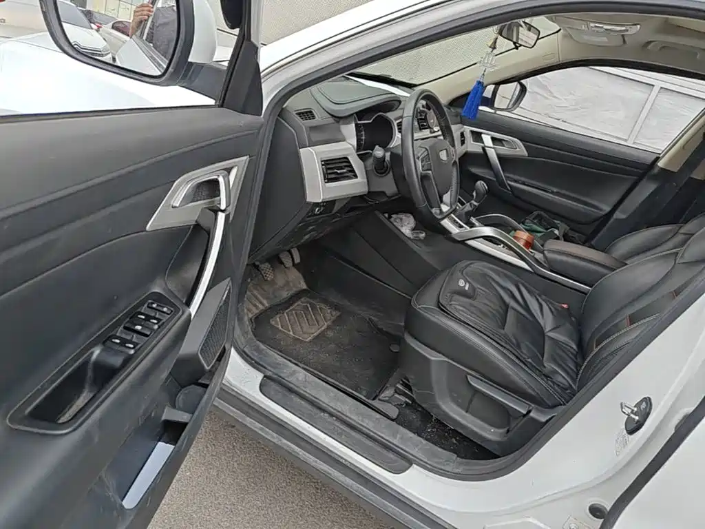 Geely Boyue — миниатюра 12