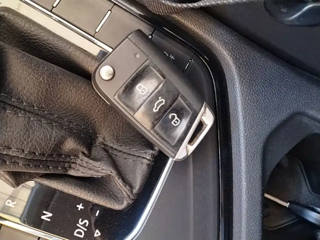 Volkswagen Tharu — миниатюра 9