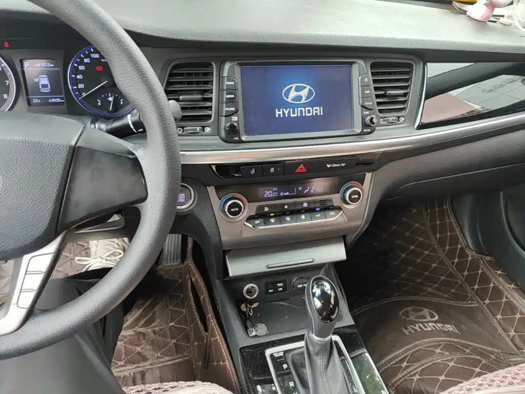 Hyundai Mistra — миниатюра 18